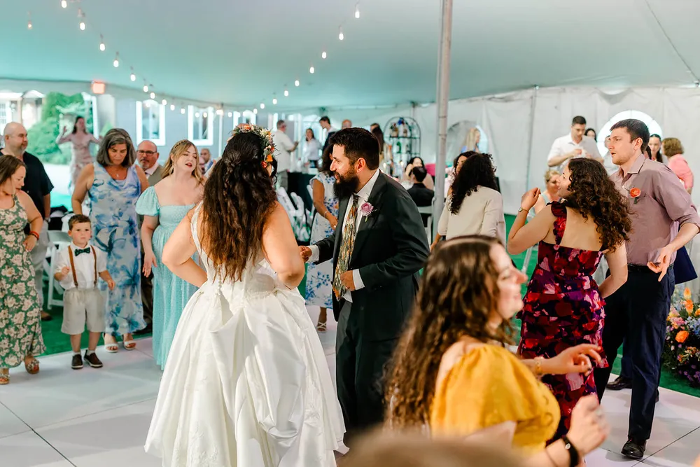 Club Getaway wedding weekend – photo 11 of 29